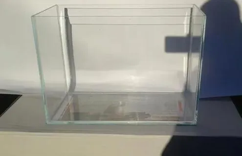 Ile litrów ma akwarium 50x25x35? Odkryj tajniki pojemności!