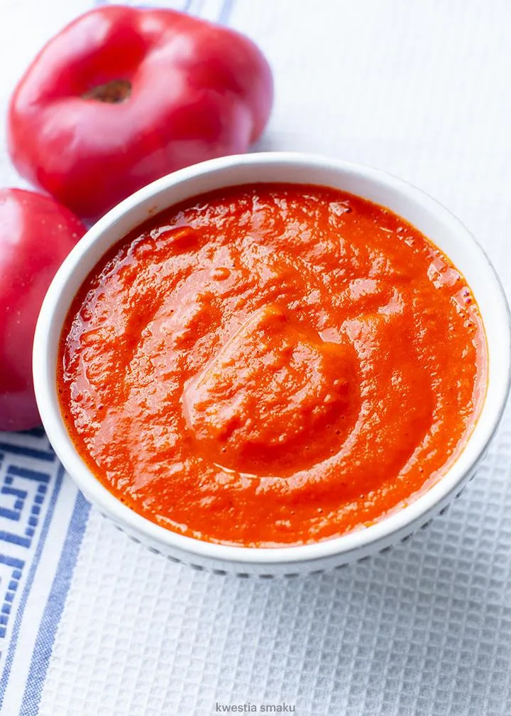 Ryba w pomidorowym sosie